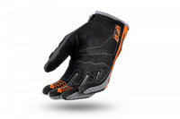 Inserciones de silicona para mejor agarre en guantes para motocross UFO Blaze naranja