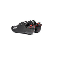 Vista lateral derecha de las zapatillas de ciclismo Sidi Shot 2 negras